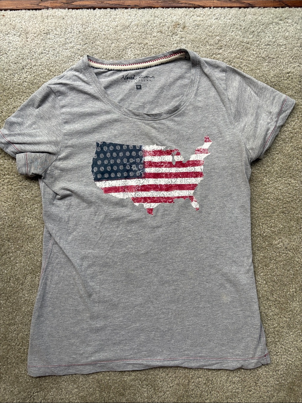 Floral Distressed USA Map Flag T-shirt patriotic women's medium